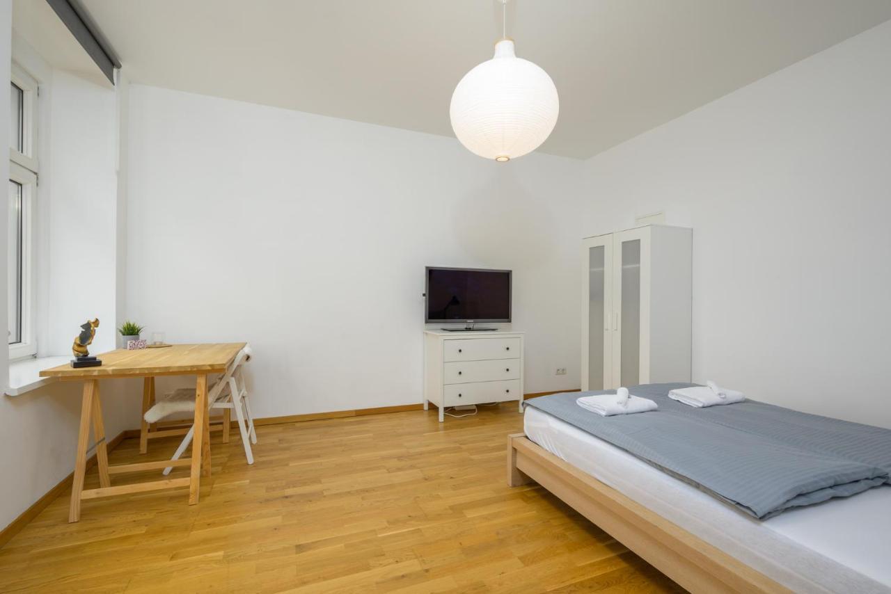Arbio I Retro Apart Near Leipzig Hauptbahnhof ภายนอก รูปภาพ