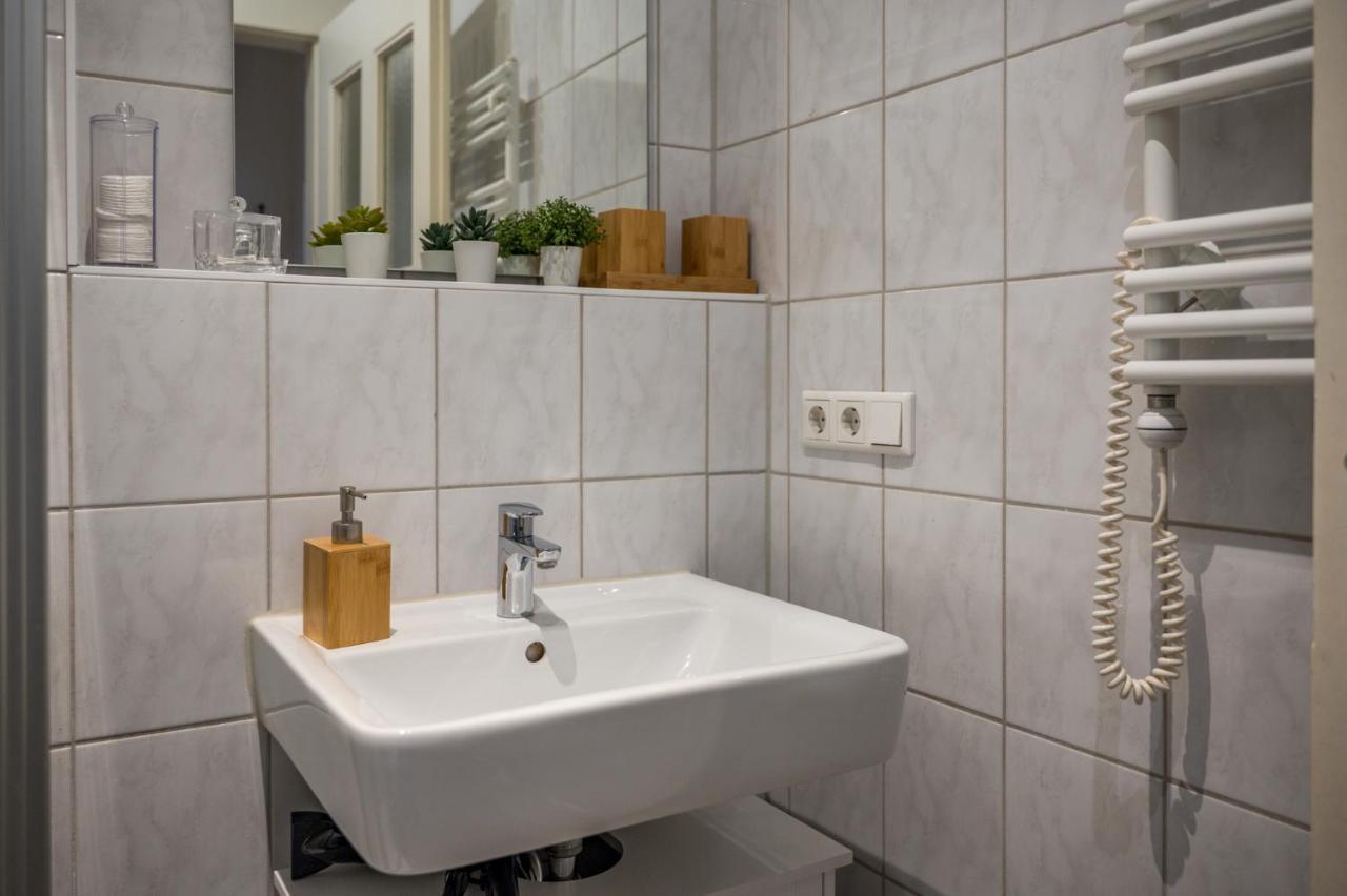 Arbio I Retro Apart Near Leipzig Hauptbahnhof ภายนอก รูปภาพ