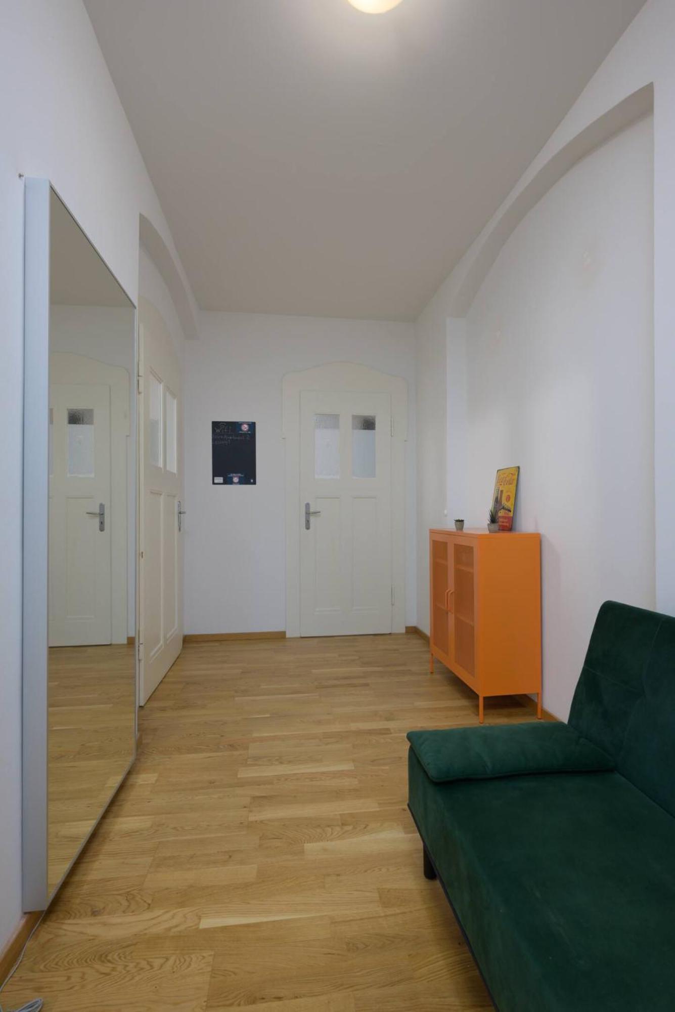 Arbio I Retro Apart Near Leipzig Hauptbahnhof ภายนอก รูปภาพ