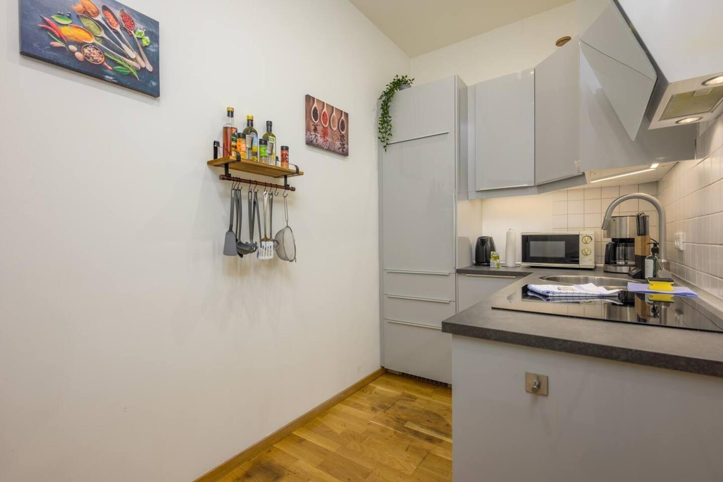 Arbio I Retro Apart Near Leipzig Hauptbahnhof ภายนอก รูปภาพ