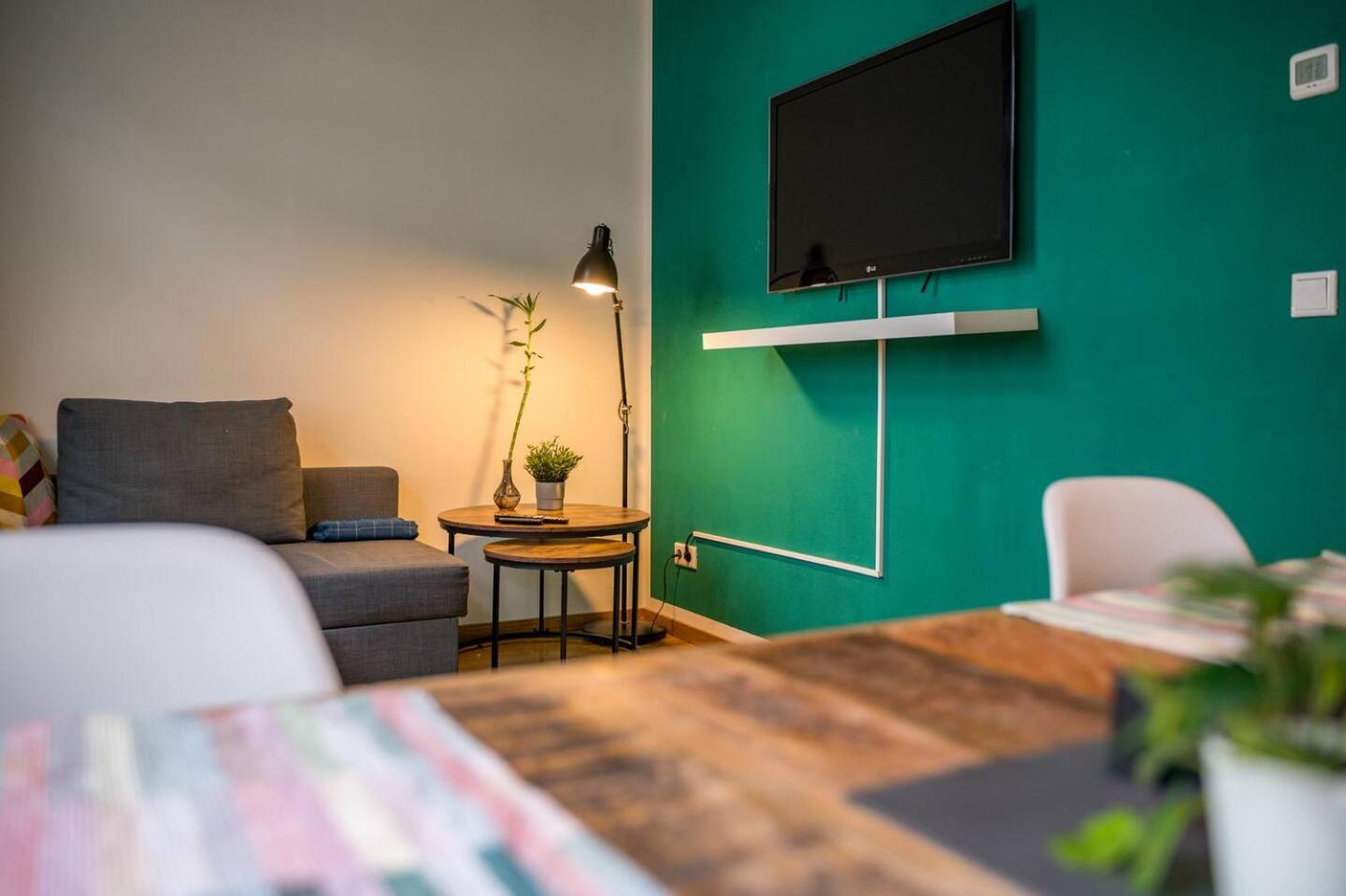 Arbio I Retro Apart Near Leipzig Hauptbahnhof ภายนอก รูปภาพ