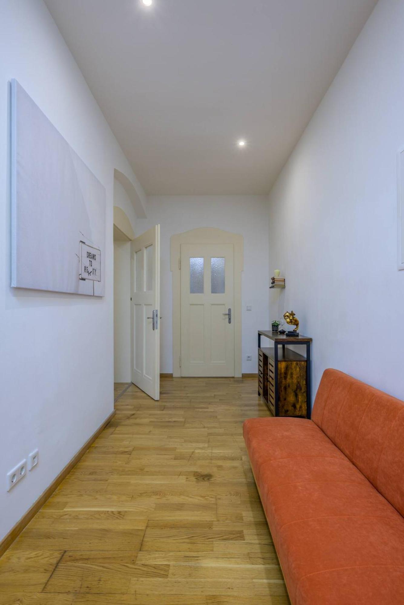Arbio I Retro Apart Near Leipzig Hauptbahnhof ภายนอก รูปภาพ
